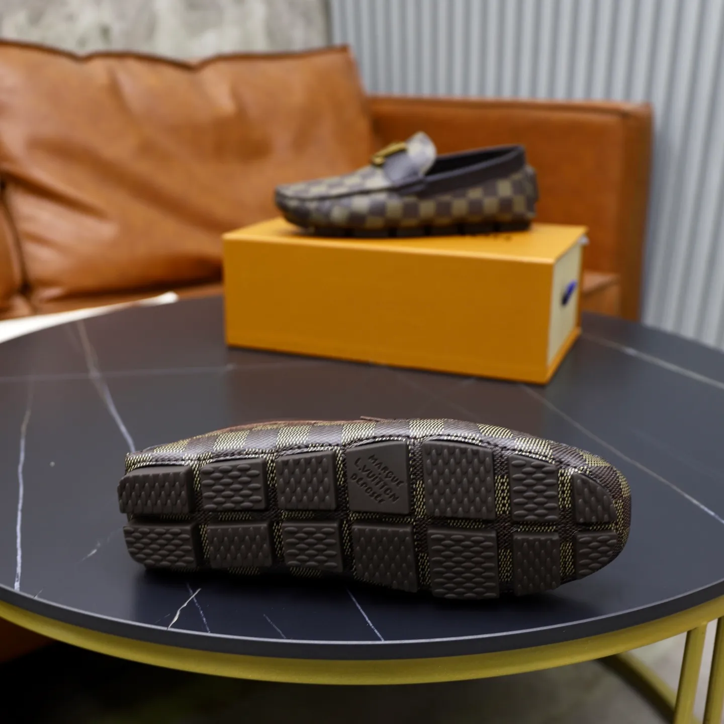 Ex-factory price: 480💰【LV】Louis Vuitton ⚠️High-end men’s driving and pedal series ⚠️38-44 (customized for 45) ⚠️All original cowhide leather! Thick and soft! Made entirely of calfskin lining! Rubber sheet anti-slip beanie sole! Three-dimensional package technology! Fashionable and classic! Handicrafts! Original high quality! Feel free to compare!